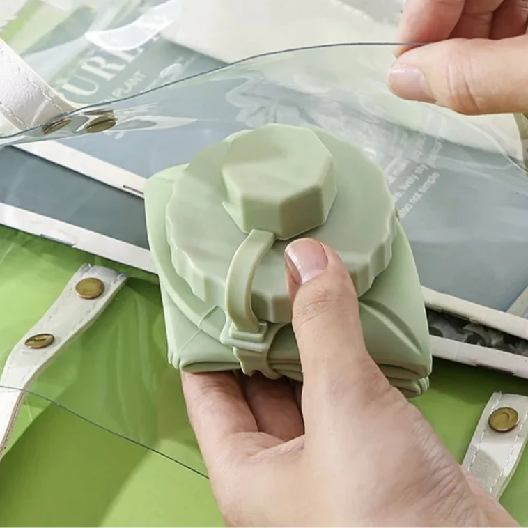 600ml Folding Silicone Water Bottle Built for Life on the Move