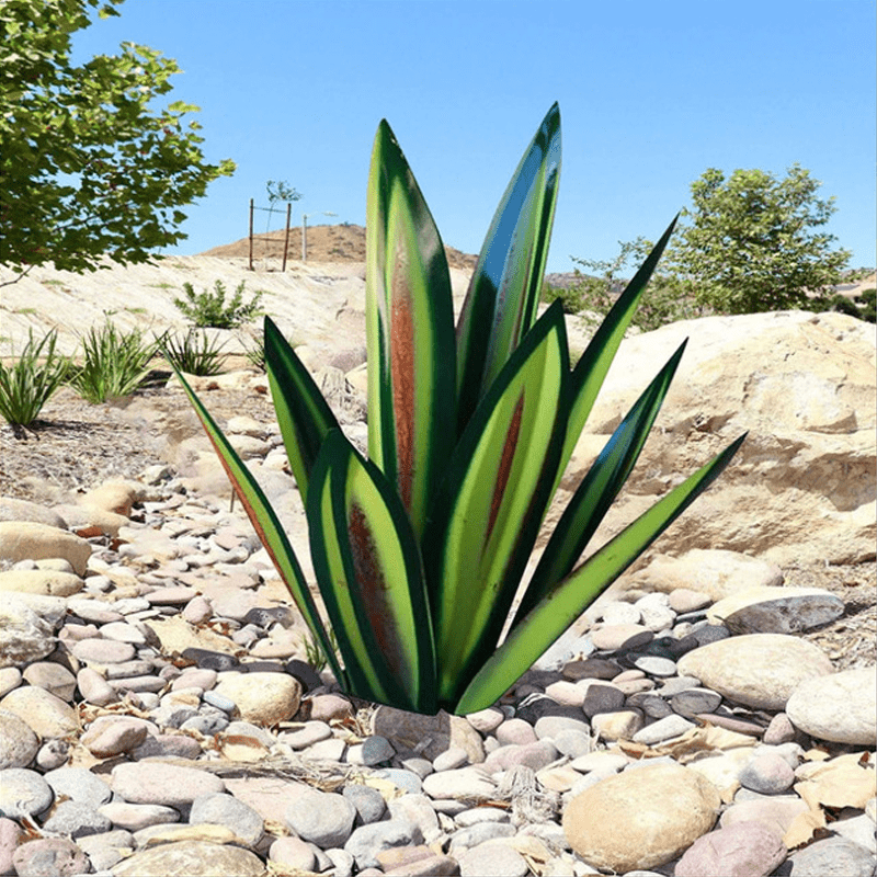 Handmade Waterproof Agave Garden Lamp – Stylish Light for Outdoor Spaces
