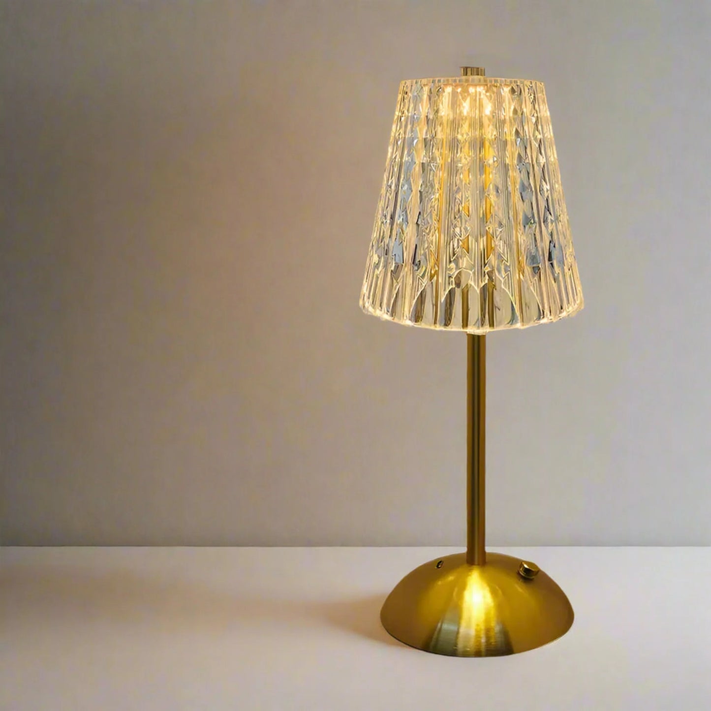LumiCrystal Rechargeable LED Table Lamp