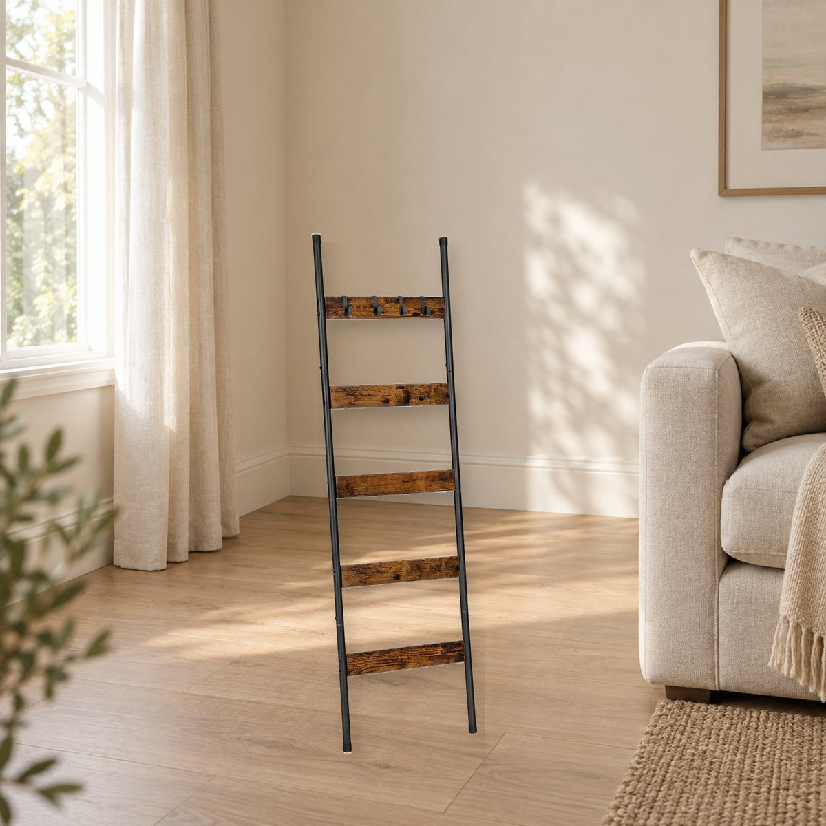 Five-Tier Blanket Ladder With Hooks for Decorative Storage