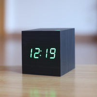 Black/Green Light